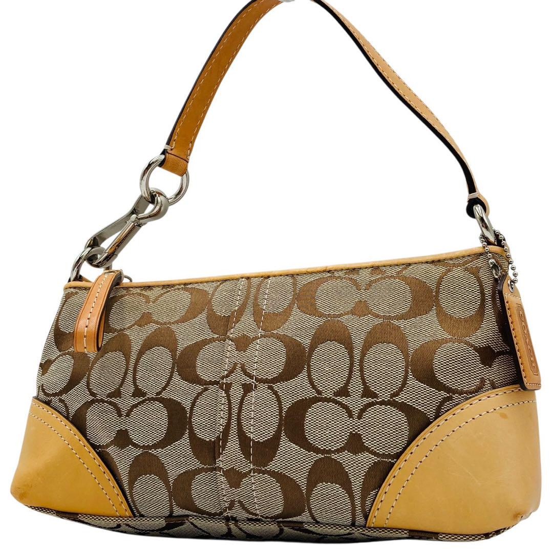 Coach Signature Canvas Shoulder Bag in Beige - Authentic G06233390