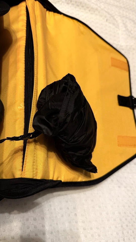 Bolso Mensajero VANGUARD | Negro | Alta Rise 28 Foto 3 de 4