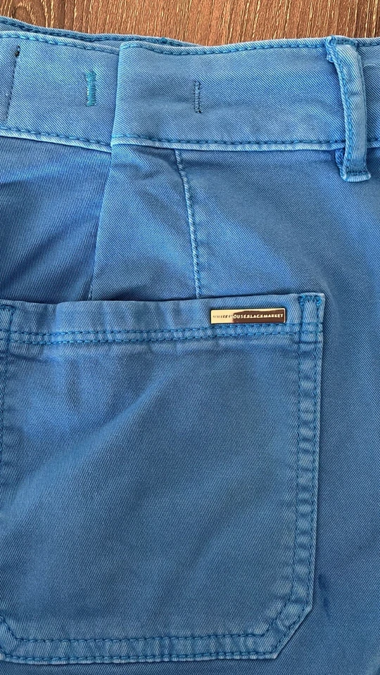 Pantalones Cortos WHBM Azul Tiro Medio 4.5” Para Mujer Talla 4 Azul Turquesa Informales Enrollados Verano Foto 3 de 4