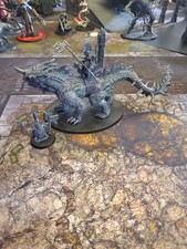 Age Of Sigmar Fyreslayers Auric Runefather & Magmadroth, 2 Miniatures