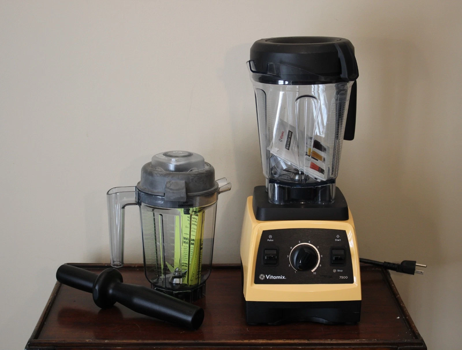 Yellow Vitamix 7500 Blender Food Preparer w/ Accessories - Never Used