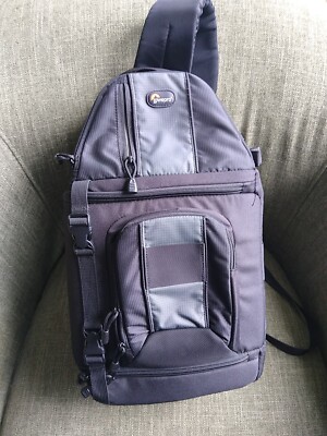 Lowepro Slingshot 102 AW All Weather DSLR Sling Black 17 ''x 9'' x 8'' Camera Bag