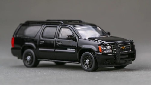 596model 1:64 596Model Black Suburban Full Size SUV Model Diecast Metal Car BN - Bild 14 von 16