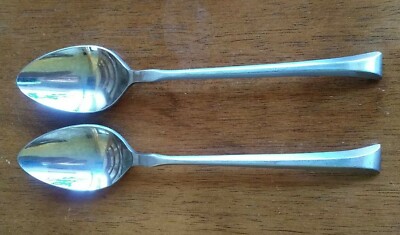LOT 2 SOPHISTICATE MCM International Silver Decorator Stainless Satin TEASPOON