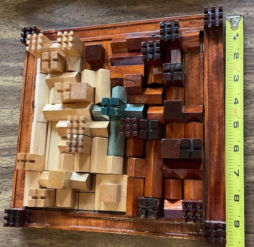 Vintage Cathedral The Game Of The Mediaeval City Wooden Edition 1978 32 Pieces + - Picture 6 of 14