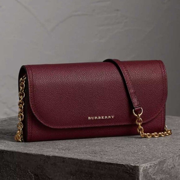 burberry henley wallet on chain
