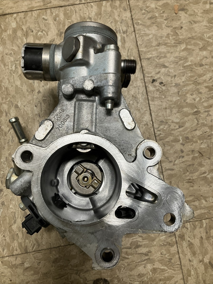 2022 Mazda CX-5 High Pressure Fuel Pump & Vacuum Pump OEM