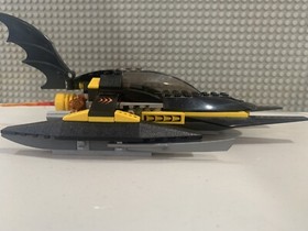 LEGO DC Comics Super Heroes: Arctic Batman Vs. Mr. Freeze: Aquaman on Ice...