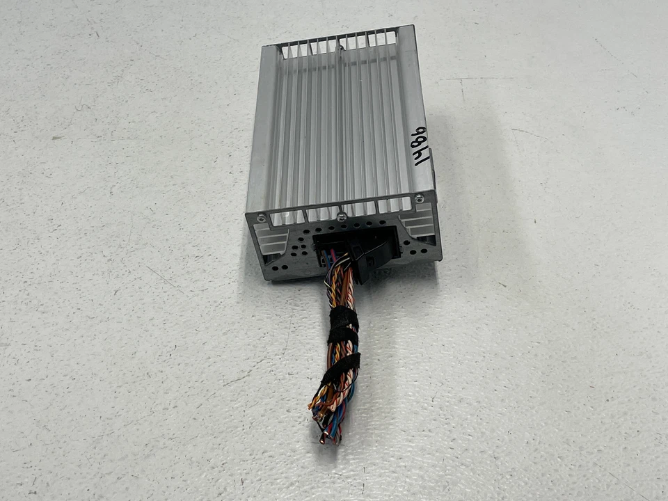 Módulo amplificador Harman 13-15 BMW F06 650i 640i Gran Coupé 1486 OEM Foto 2 de 4