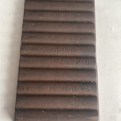 ANTIQUE/VINTAGE GRISWOLD CORN BREAD STICK PAN CAST IRON  #954 C ERIE, PENN USA