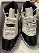 378037-100 Nike Air Jordan Size 7 Retro Concord 2018 (Men's)