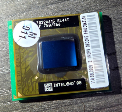 SL44T - 750MHZ Mobile Pentium III Processor Socket 495 Tested Perfect
