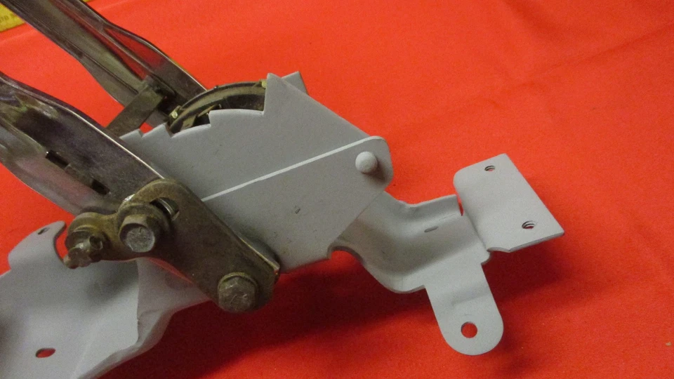 1968 1969 CHEVROLET IMPALA AND CAPRICE SHIFTER AUTOMATIC FOR CONSOLE CAR - Image 2 of 4
