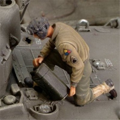 US Soldat tankt Panzer 1:35 - WWII Modellbau Resin Figur Kit - Royal Model 165