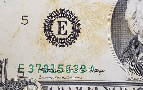 "Serial Number MisPrint" Series 1981A $20 Federal Reserve Note - Picture 3 of 4