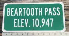 Beartooth Pass Montana Elevation Altitude Highway 212 Route Sign