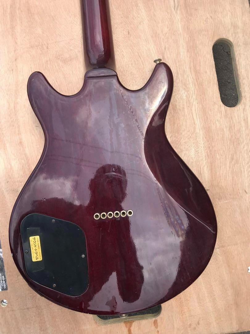 YAMAHA SG-RR STANDARD Electric Guitar Red Audio output