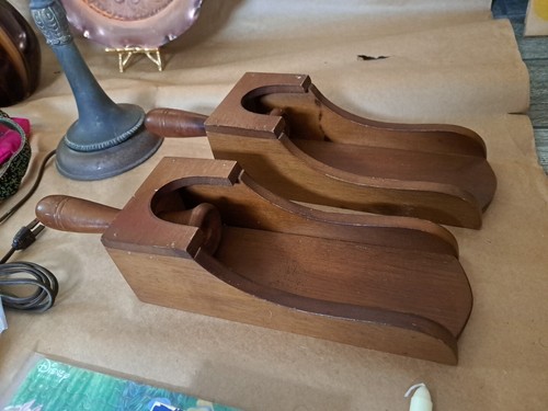 VTG 2 WOODEN CANDLE WALL SCONCE PRIMITIVE COUNTRY HAND SCOOP STYLE Farmhouse - Picture 7 of 10