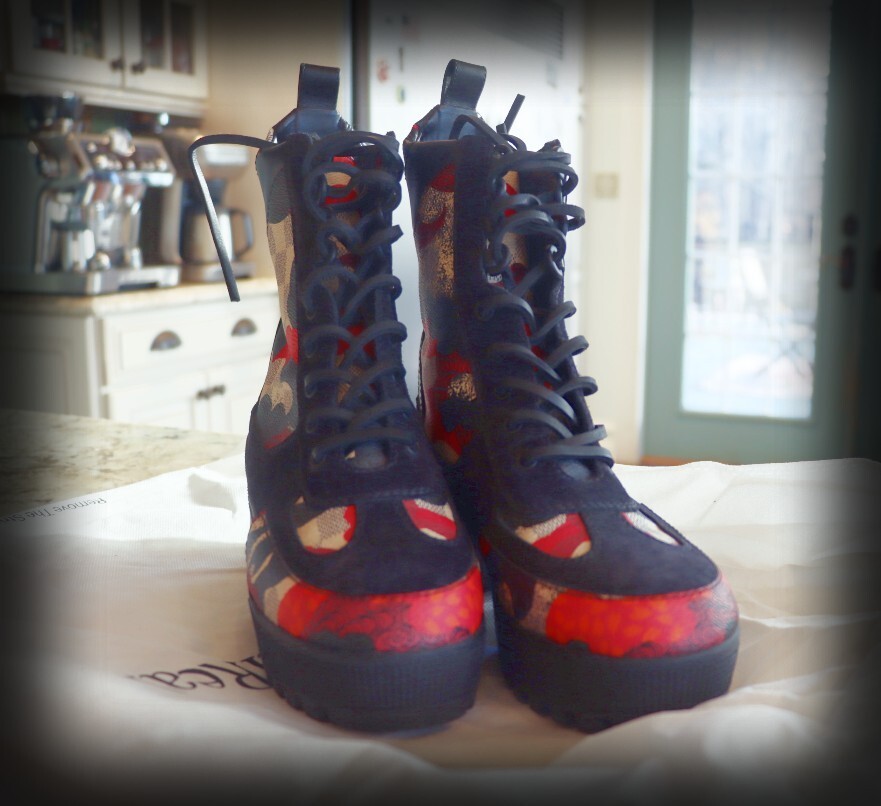 Authentic LOUIS VUITTON Overcloud Platform Desert… - image 2