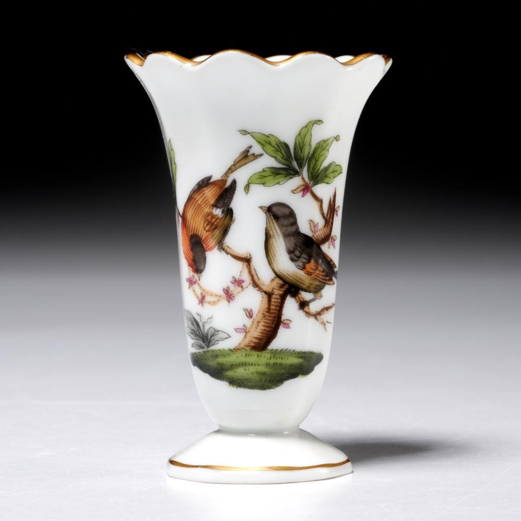 Herend Hungary Rothschild Bird Porcelain Scalloped Mini Bud Vase