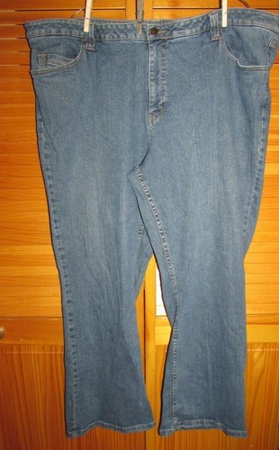 Fashion Bug blue jeans women's 28W 