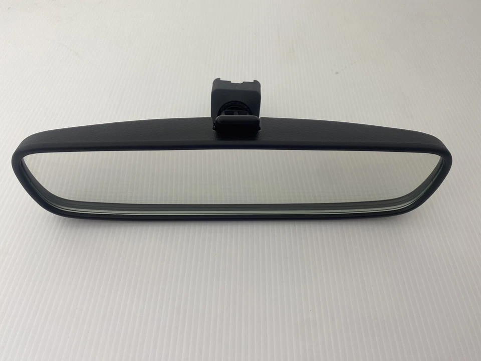 Espejo retrovisor interior manual atenuado 10 pulgadas para TOYOTA YARIS 2007-2018 Foto 2 de 2