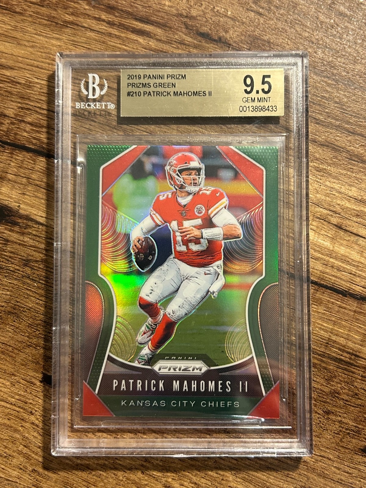 2019 Panini Prizm Patrick Mahomes II #210 Green Prizm BGS 9.5 Gem Mint