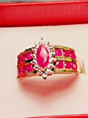 10KT 3.5Grans Yellow Gold 1.50CTW Burma Rubies Beautiful Design Size 7