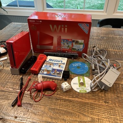 Nintendo Wii Super Mario Bros 25th Anniversary Limited Edition Red