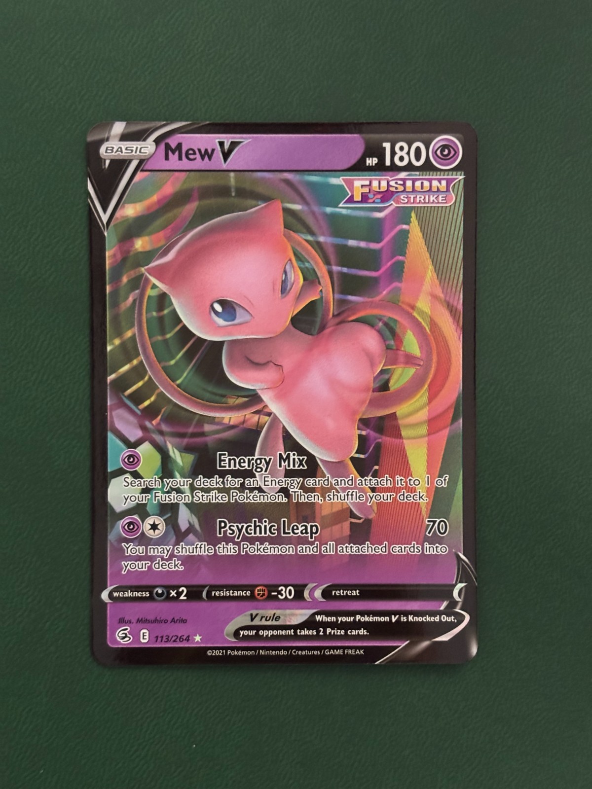 Mew V 113/264 Fusion Strike Ultra Rare Pokemon Card Near Mint