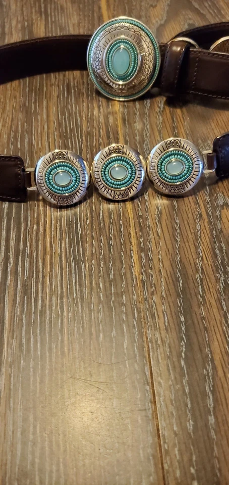 BRIGHTON КОЖАНЫЙ КОРИЧНЕВЫЙ РЕМЕНЬ С БОЛЬШОЙ СИНИЙ КАМНИ КОМПЛЕКТ В СЕРЕБРИСТОМ ТОНЕ - Изображение 2 из 4