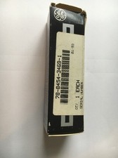 NOS GE General Electric DDN 20V 200W Quartzline Lamp Projector Light Bulb