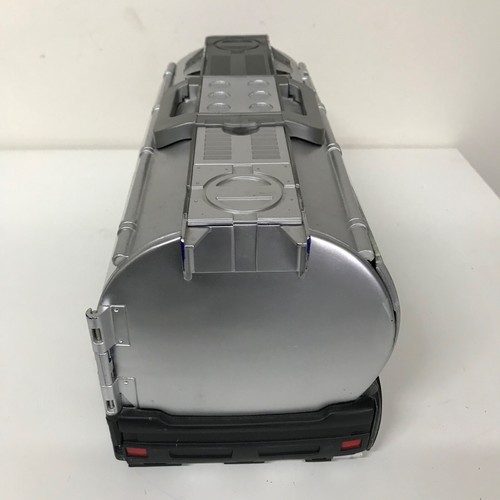 Vintage Micro Machines Super Stunt City Tanker Playset Hasbro 2001 - Picture 5 of 7