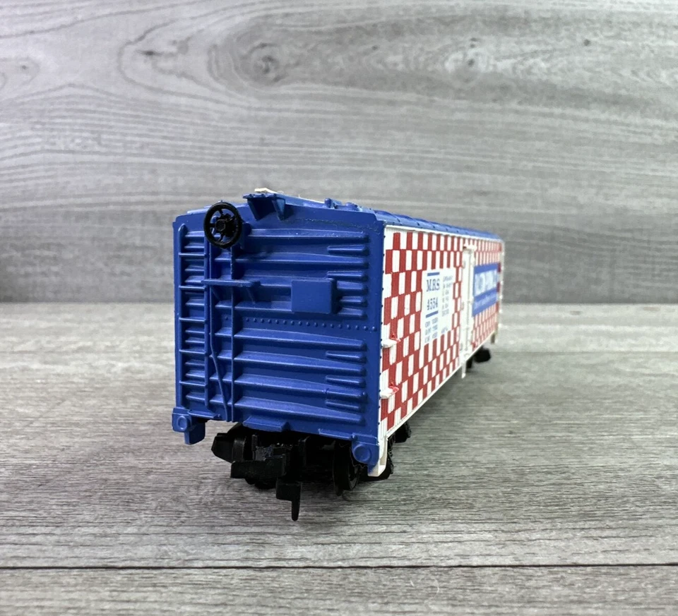 Vintage Tyco Ralston Purina Co. MRS 4554. HO Scale. Billboard REEFER BOX Car - Image 4 of 4