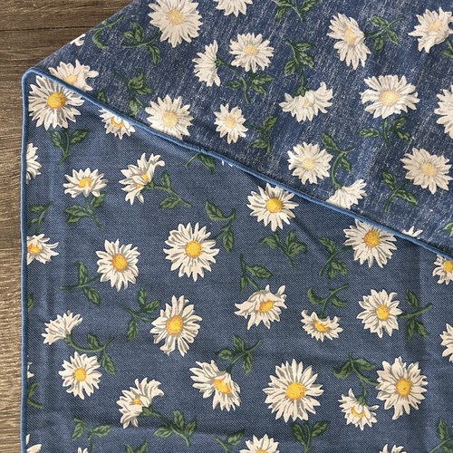 Spring Summer Tablecloth Denim Blue White Daisy Flowers Lightweight Fabric 58x81 - Picture 3 of 6