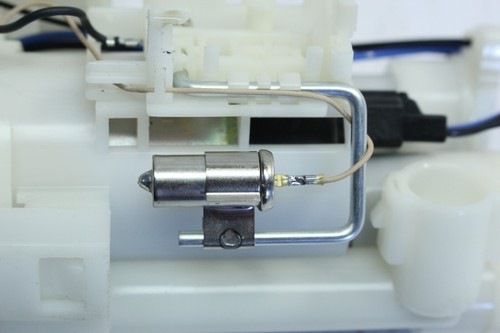 Yamaha YZF R1 fuel pump fuel pump original pump fuel pump RN 12 04-06 - Picture 7 of 11