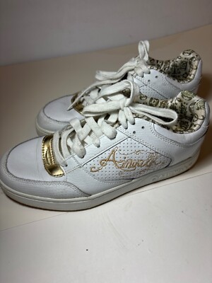 Women's white gold Airwalk athletic walking sneakers size skater