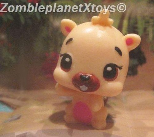 FIGURA HATCHIMALS COLEGGTIBLES TEMPORADA 3 CREMA Y ROSA CASTOR BEAVEERY - Imagen 1 de 3