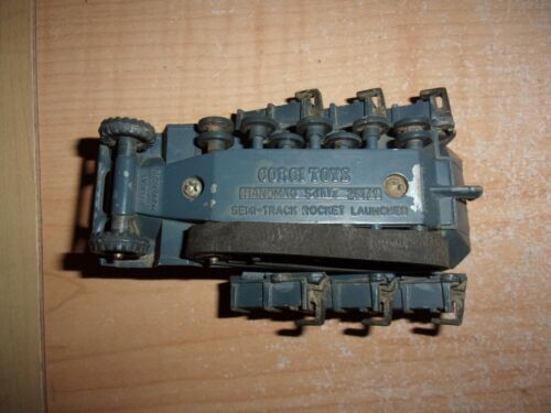 Vintage Corgi Toys Hanomag Sdkfz 251/1 Semi-Track Rocket Launcher Half Track - Bild 4 von 5