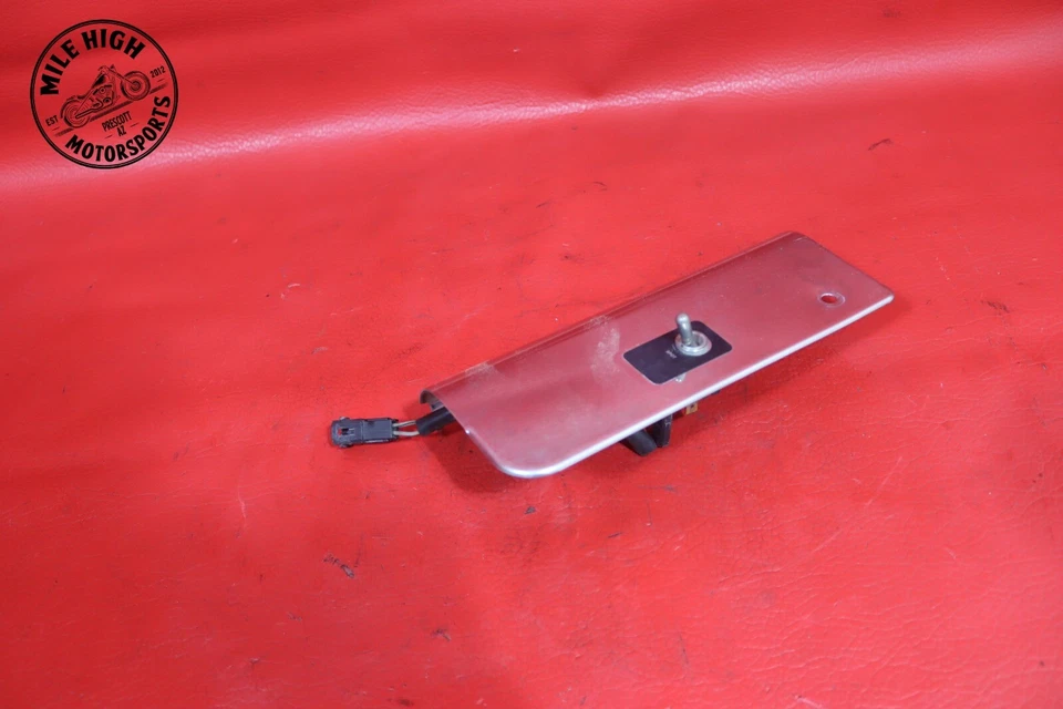 Harley-Davidson Heritage Softail Classic 2015 FLSTC horquilla delantera izquierda cubierta superior Foto 4 de 4