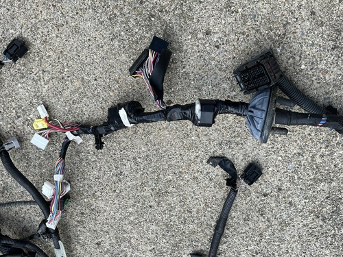 2013 Toyota Tundra 5.4 Ltr Engine Automatic Trans 4x4 Engine &Dash Wire Harness - Picture 4 of 13