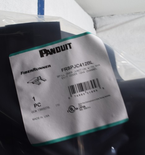 PANDUIT FRSPJC412BL FiberRunner Spillover Junction With 4x3 exit cover 12x4 - Picture 3 of 3