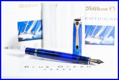 1993 Pelikan BLUE OCEAN (Old Style) Füller M800 blau transparent mit M 18K Feder