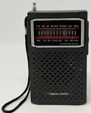 Vintage Radio Shack Model 12-634 Handheld Realistic AM/FM Radio