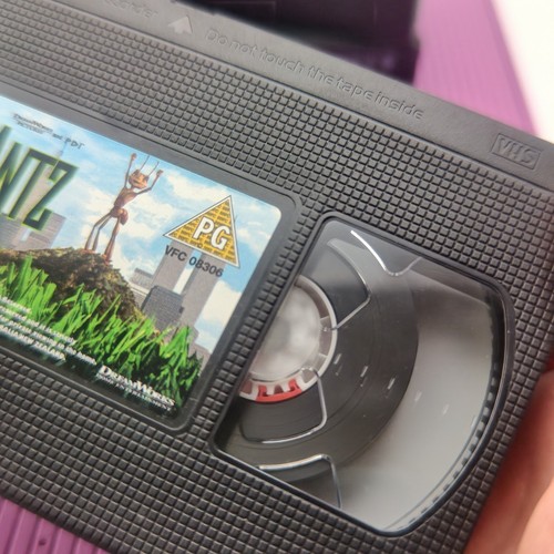 Spider-Man VHS Shrek Antz Marvel DreamWorks Bundle Box Set - Picture 4 of 10