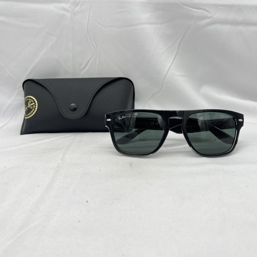 Ray Ban Unisex Large Square Sunglasses RB4407 Black/Green