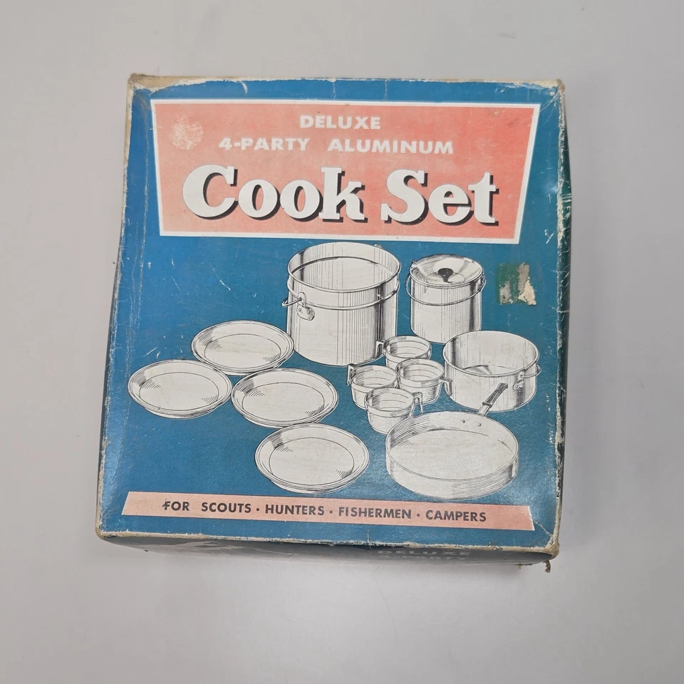 Juego de desorden de aluminio vintage para acampar ollas sartenes platos tazas utensilios de cocina Foto 2 de 4