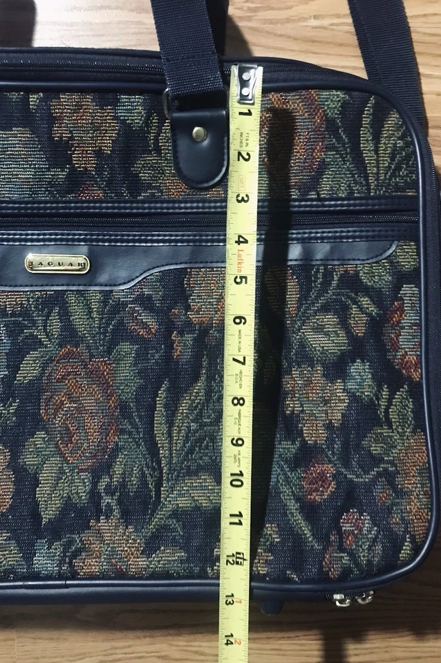 "Maleta de equipaje de mano Jaguar JC Penney azul floral 20x13"" capacidad M/L" Foto 4 de 4