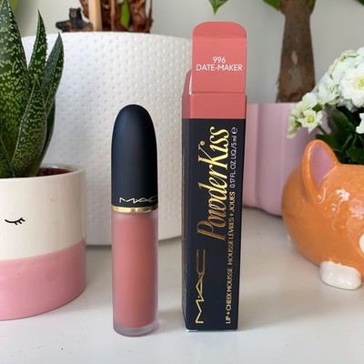 MAC Powder Kiss Lip & Cheek Mousse Lippenstift & Rouge 996 Date-Maker / neue Version