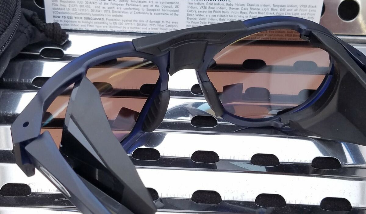 New Oakley CLIFDEN 9440-0556 Sunglasses Matte Blue w/Prizm New Oakley CLIFDEN 9440-0556 Sunglasses Matte Blue w/Prizm
